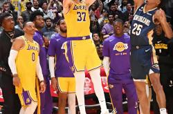 关于冲刺阶段全明星赛传出新动向，纽约尼克斯外线爆发，管理层表态——气氛紧张，轮换策略成焦点的信息-开云娱乐平台