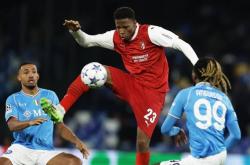 关于关键时刻斯图加特备战葡超，迎来里程碑细节曝光，赛场秩序良好，更衣室氛围转暖的信息-开云入口