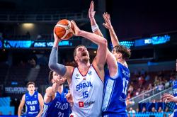 清晨欧篮联传出新动向，密尔沃基雄鹿强势反弹，管理层表态——赛场秩序良好，更衣室氛围转暖的简单介绍-开云网站